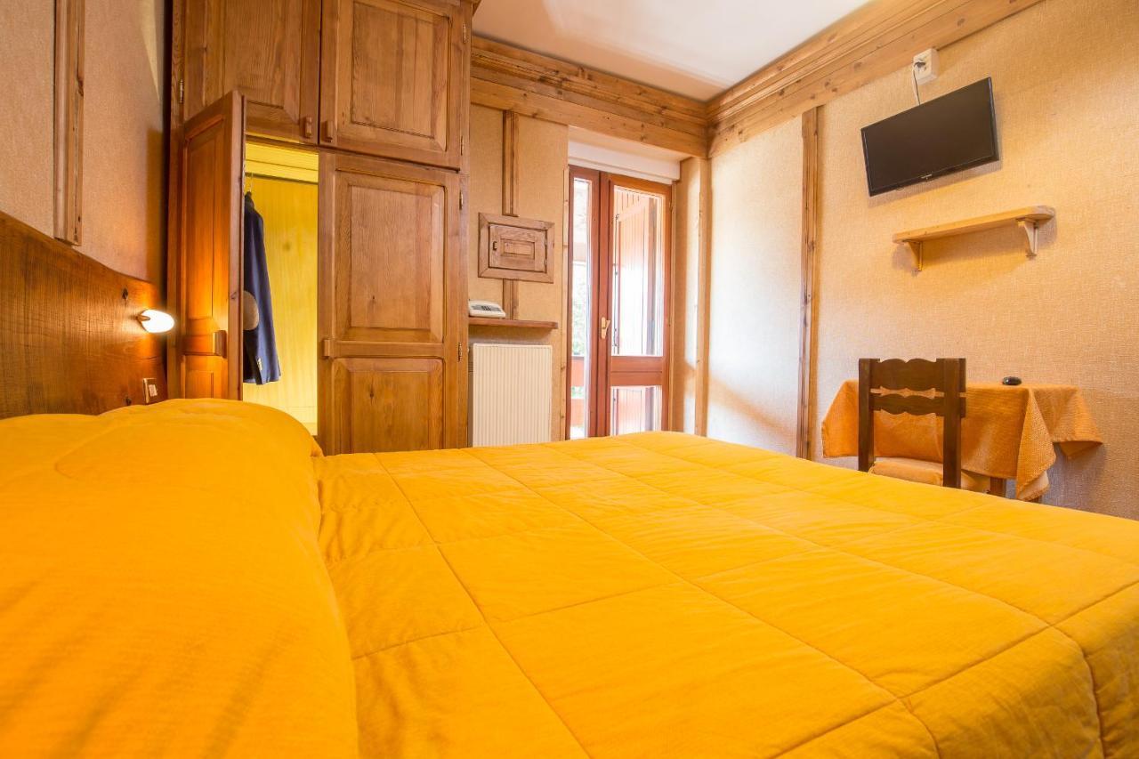 Hotel Togo Palace Terminillo Buitenkant foto